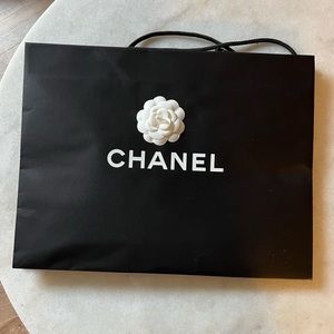 Chanel shopping bag with ribbonss